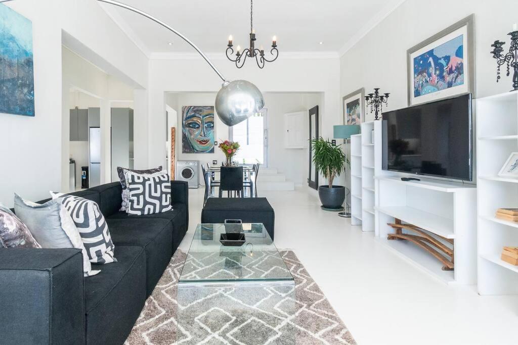 Holiday home 4 Bedroom House In Camps Bay