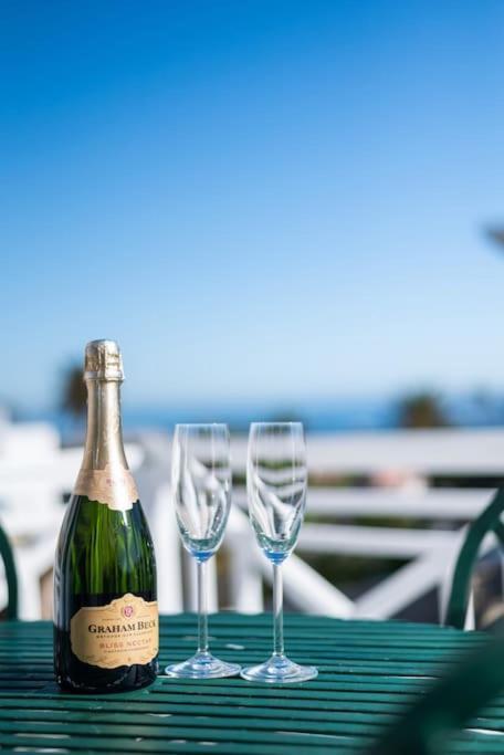 Holiday home 4 Bedroom House In Camps Bay Cape Town